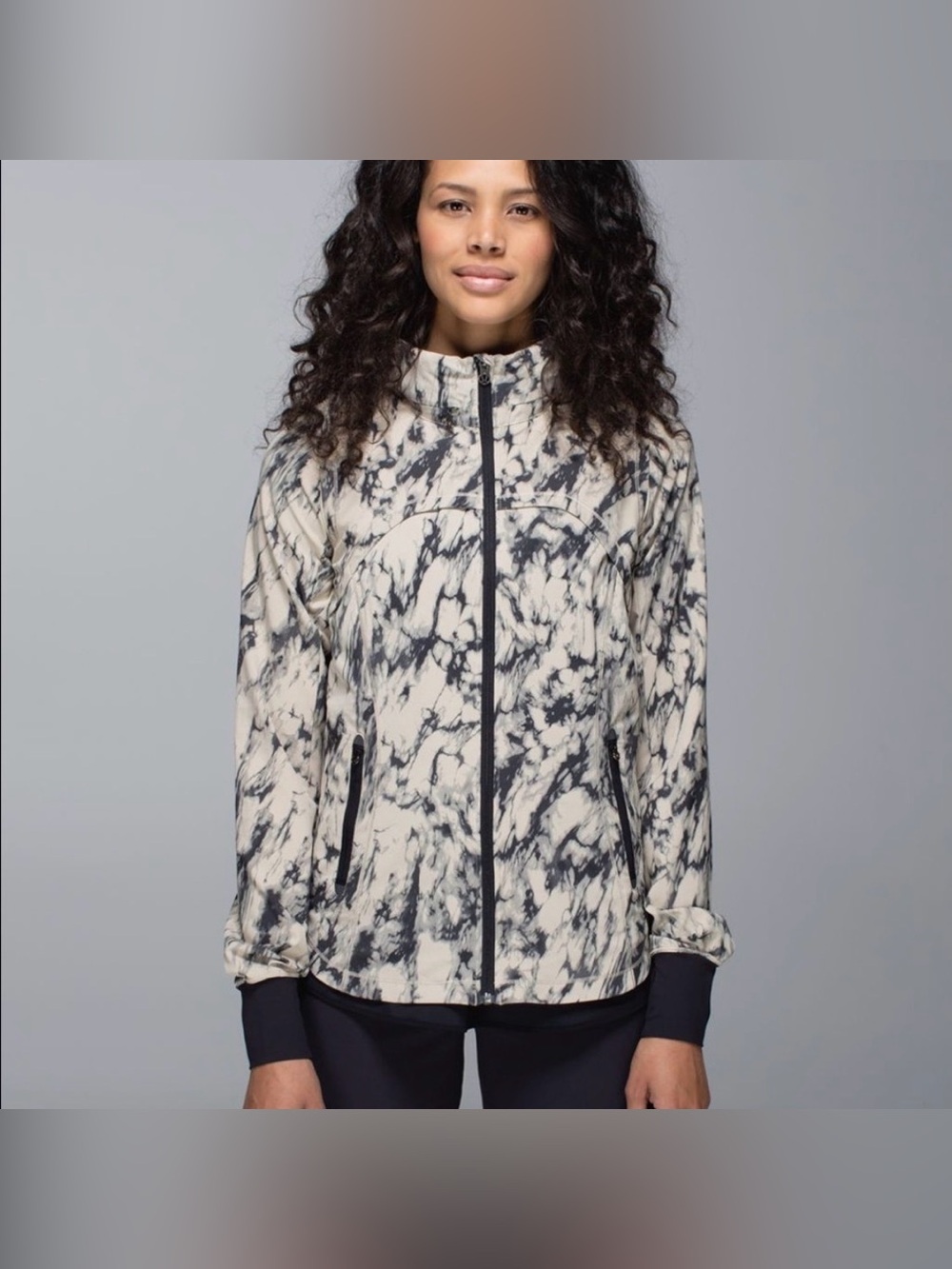 Lululemon Bring Back the Track Jacket, Size 4.